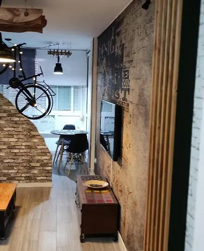 Saltillo Alto Gray Studio. Vistas Al Mar Y Piscina Apartmán Torremolinos